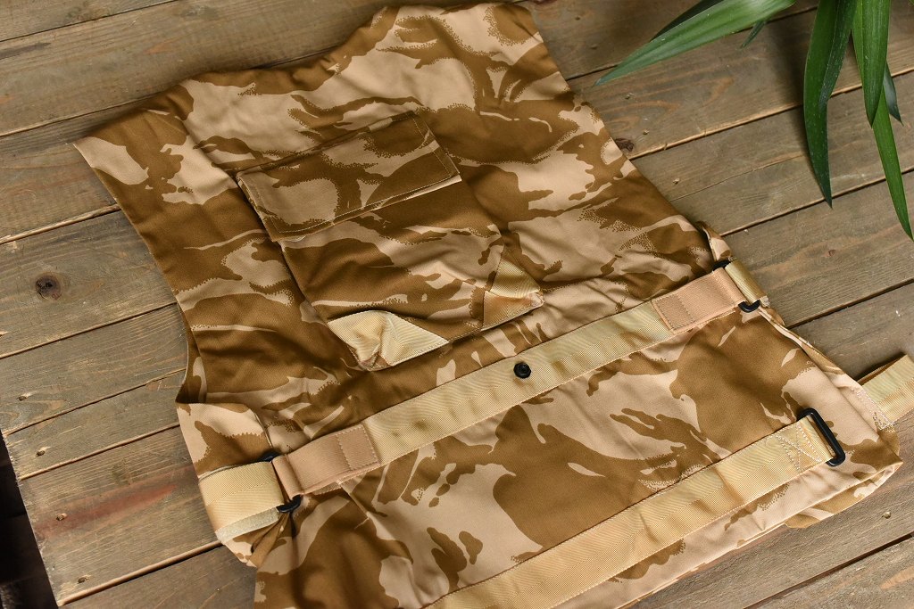L1 104150 UK 英国軍　デザートDPM　カモ ボディーアーマーベストカバー　COVER,　BODY ARMOUR IS DESERT DPM