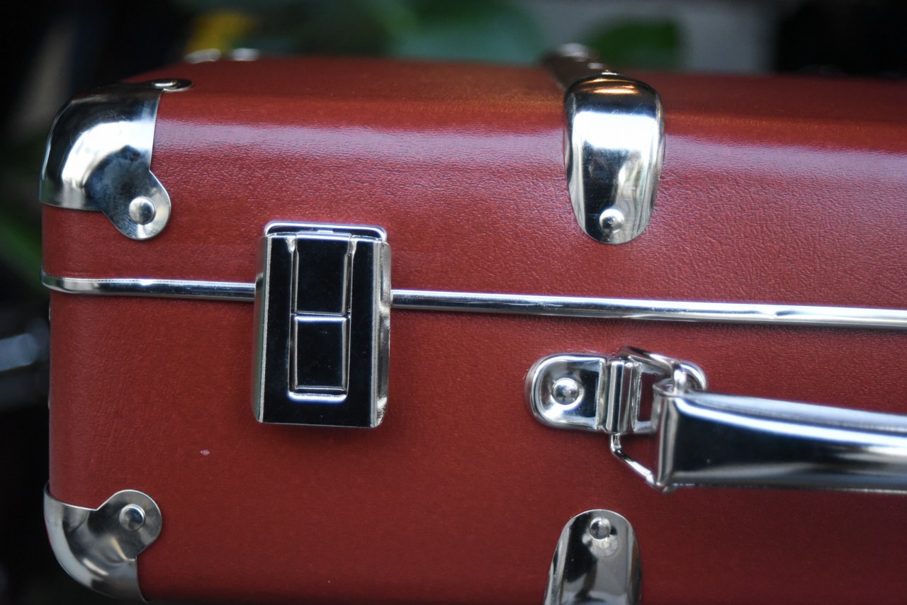 5558 40cm M ブラウン 「KAZETO社」 トランクケース 90年以上の歴史を誇るチェコの伝統的トランクメーカー