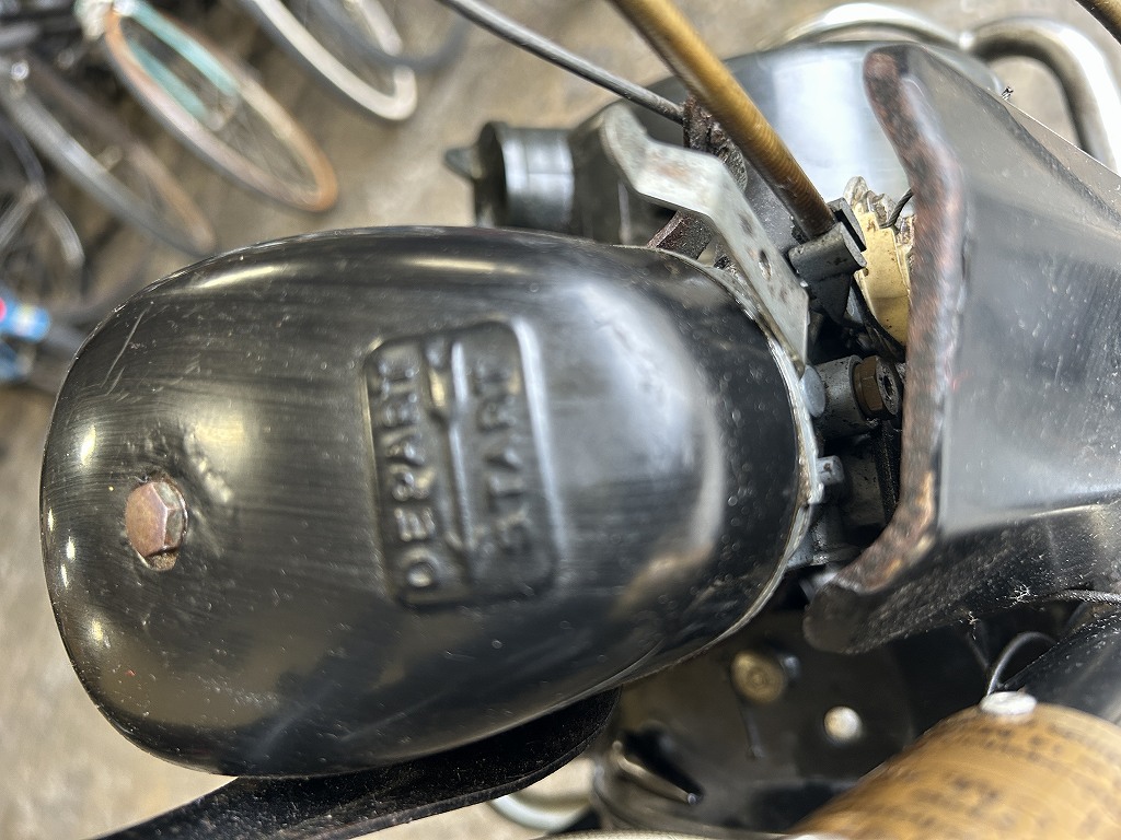 102749  ヴェロソレックス 「VeloSoleX」  フランス製  Type 3800 モペッド　原動機付自転車　49cc Made in FRANCE