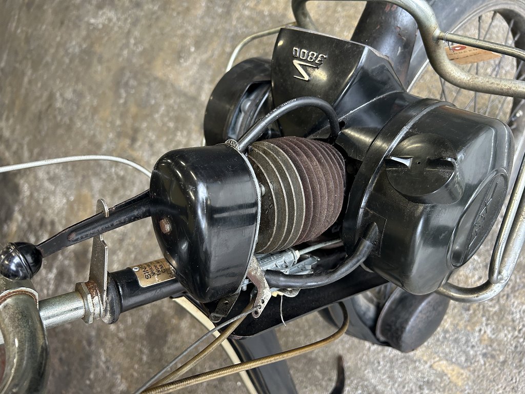 102749  ヴェロソレックス 「VeloSoleX」  フランス製  Type 3800 モペッド　原動機付自転車　49cc Made in FRANCE