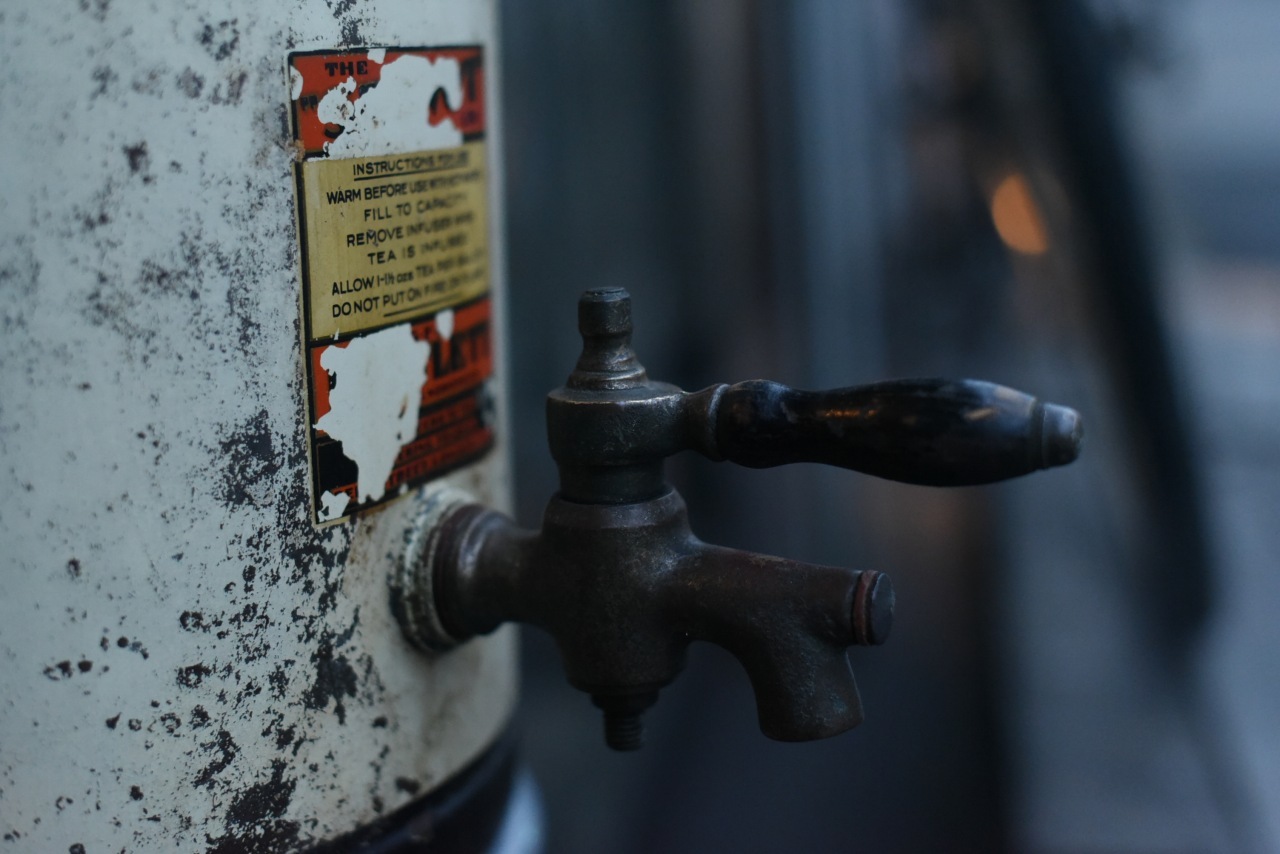 101789　ヴィンテージ オイル缶　ボトル　コック付き