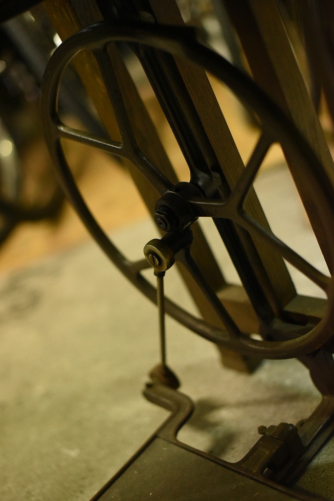 102794 ヴィンテージ 「ANKER アンカー製」 収納足踏みミシン ドイツ製 MADE IN GERMANY