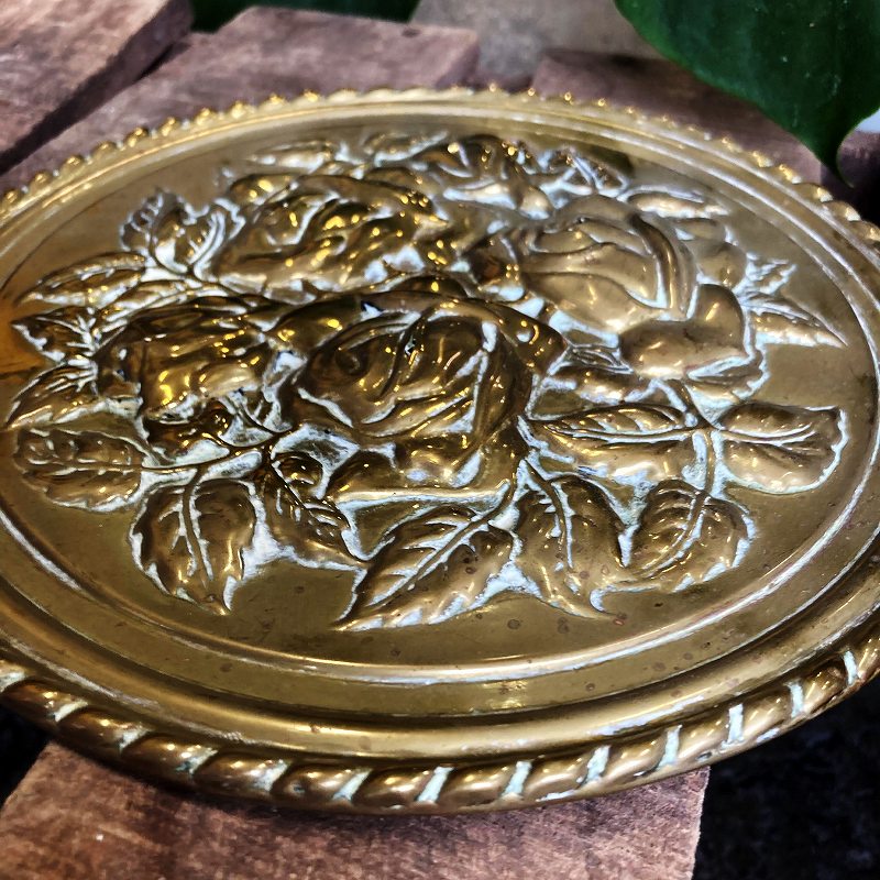 105625 生産国不明　フラワートレイ　真鍮製　ブラス