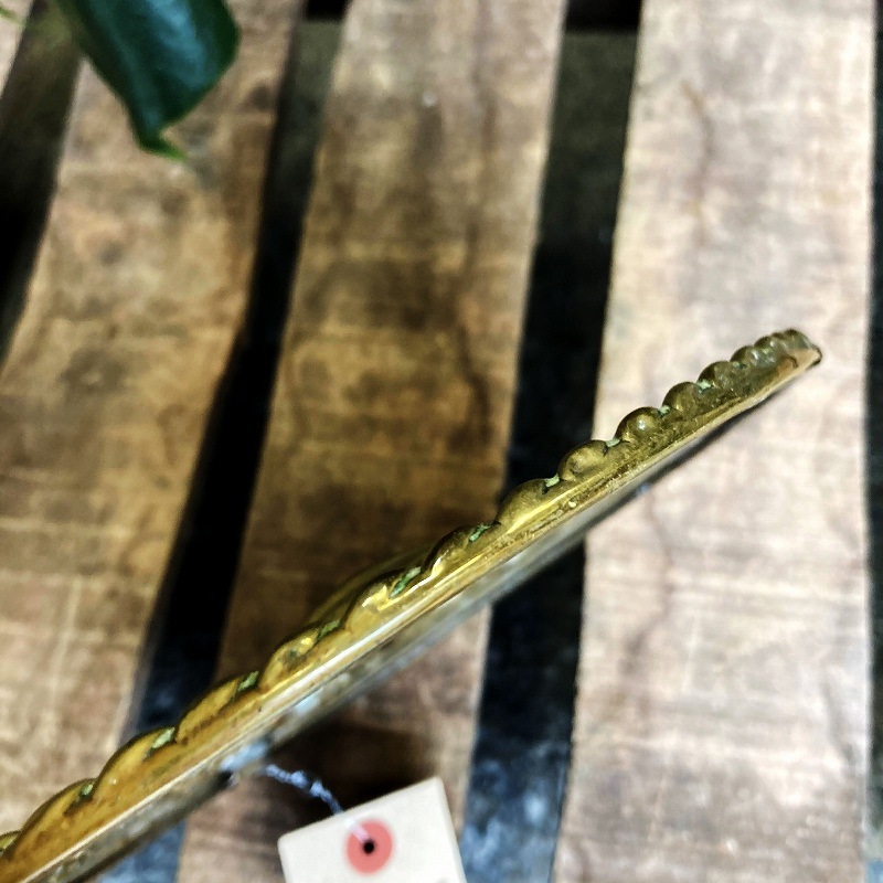 105625 生産国不明　フラワートレイ　真鍮製　ブラス