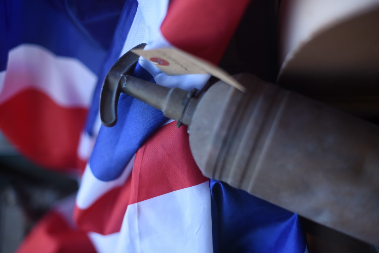 101107 UK　消火器　FIRE EXTINGUISHER 真鍮　ブラス　英国 