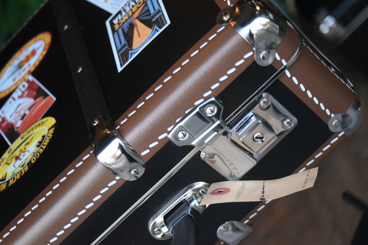 5466 40cm ラベル ブラック 「KAZETO社」 トランクケース 90年以上の歴史を誇るチェコの伝統的トランクメーカー