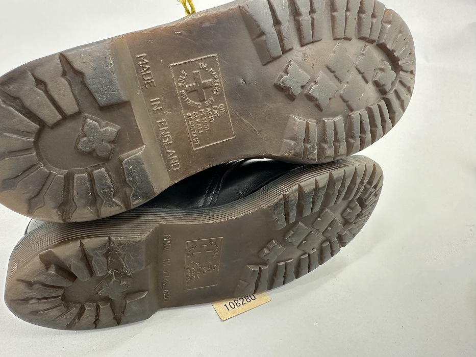 108280  MADE IN ENGLAND / Dr.Martens 3ホール ドクターマーチン