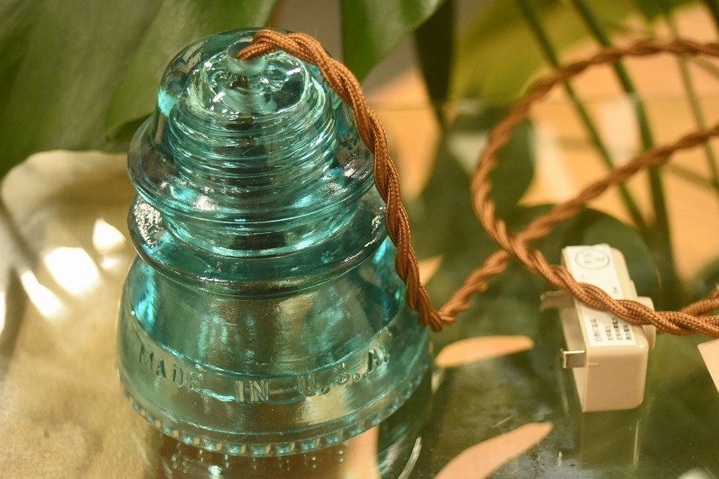 104789 インダストリアル　ガラスインシュレーター　ランプ　照明　USA　　碍子