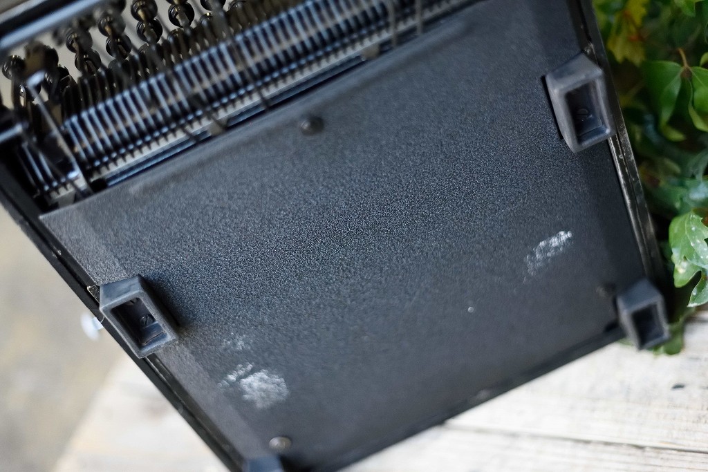 104876 ヴィンテージ　「「Rheinmetall　ラインメタル社製」　タイプライター　西ドイツ製 MADE IN GERMANY