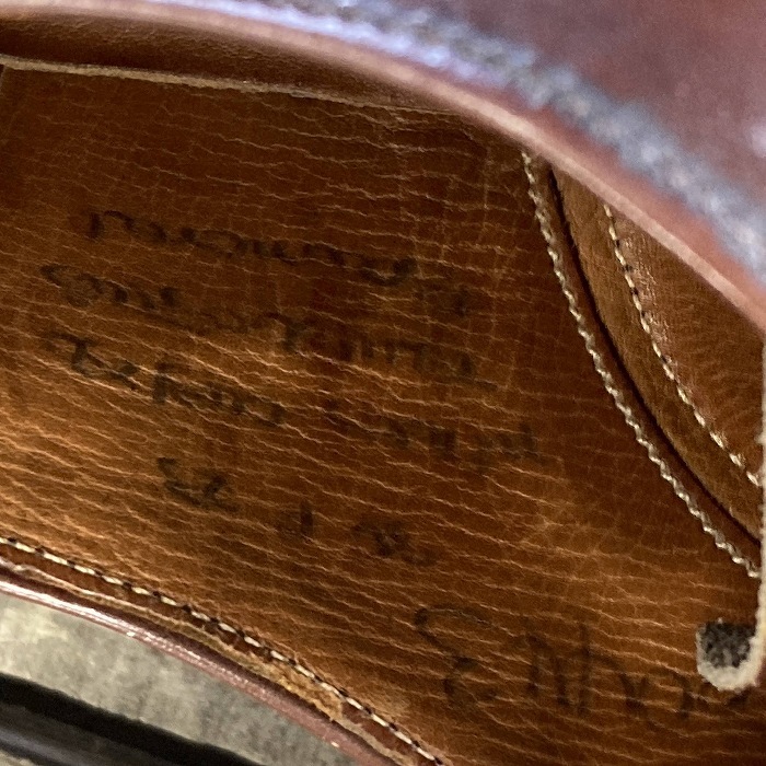 106271 英国 レザーシューズ ブランド 「チャーチ Church’s」 3都市