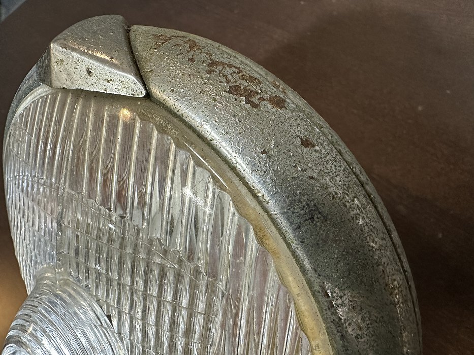 107334 ヴィンテージ　「MARSCHAL」　フォグランプ　ライト　パーツ　英国 MADE IN ENGLAND