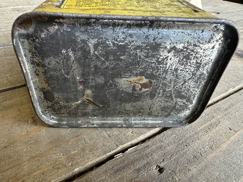 108127 ヴィンテージ オイル缶  HUILE NOIRE 