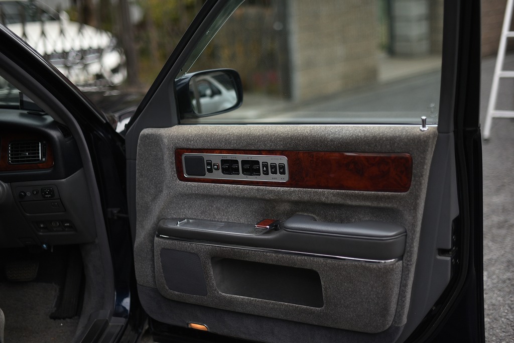 1998年式 「TOYOTA CENTURY」 トヨタ　センチュリー　ラグジュアリーカー E-GZG50