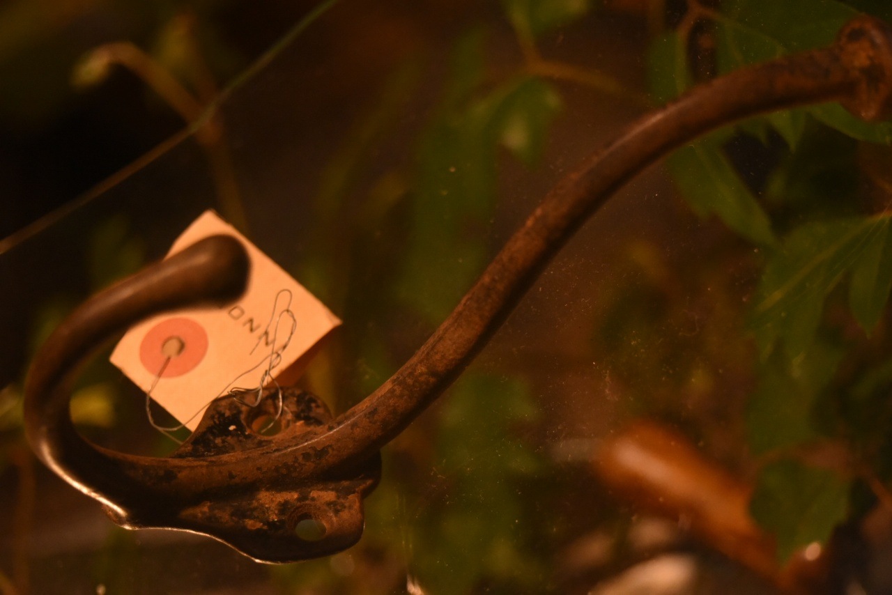 100906 ヴィンテージ　UK ヴィンテージ　フック　鉄製