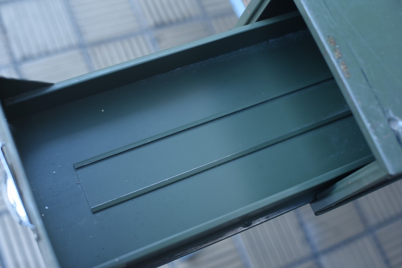 UK VETERAN SERIES BRITISH MADE インダストリアル スチールキャビネット 英国 101540