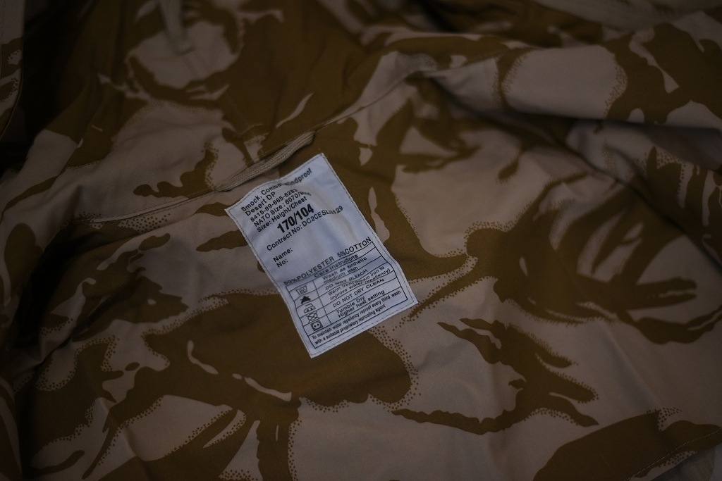 106578 170/104 英国軍　実物 新品 WINDPROOF コンバット スモック デザートDPM　カモ