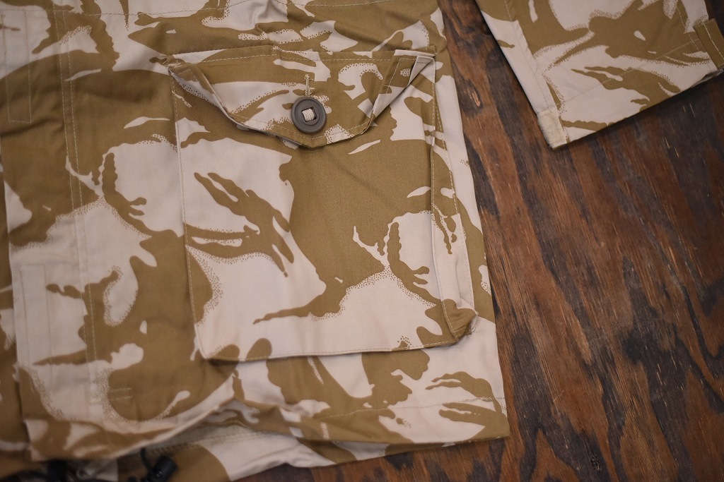 106578 170/104 英国軍　実物 新品 WINDPROOF コンバット スモック デザートDPM　カモ