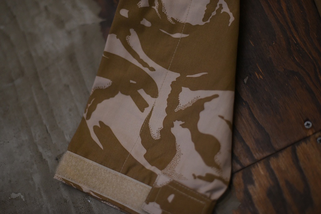106578 170/104 英国軍　実物 新品 WINDPROOF コンバット スモック デザートDPM　カモ