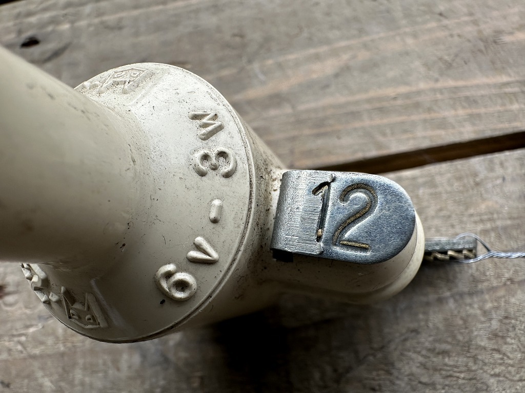 107733 「SOUBITEZ」 ダイナモ 6V-3W 自転車 ヴィンテージ パーツ MADE