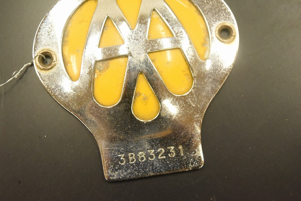 104673 ヴィンテージ　AA 「Automobile Association」 カーバッチ エンブレム　