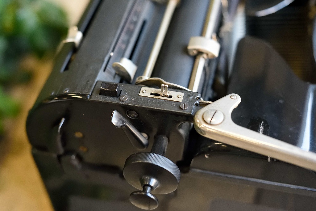 104908 ヴィンテージ タイプライター ドイツ製 MADE IN GERMANY