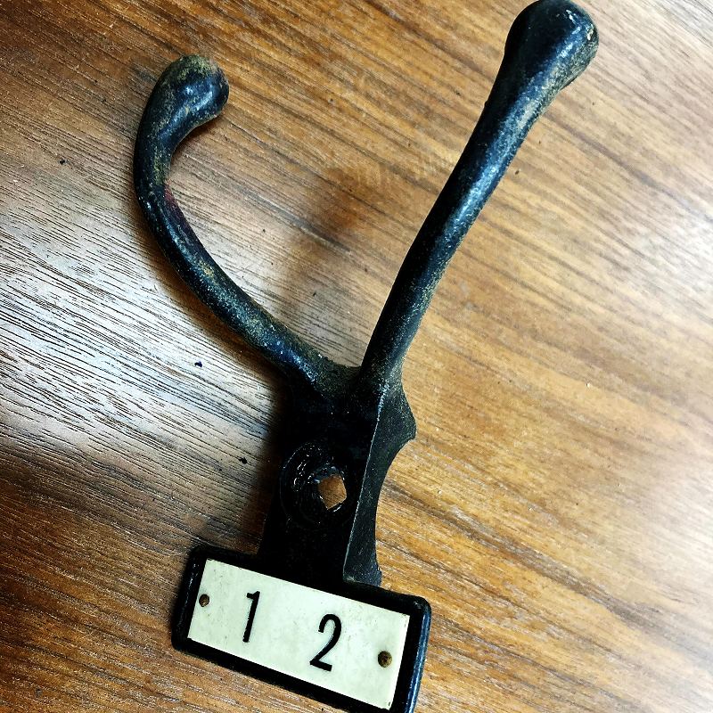 A0019 ヴィンテージ アイアン フック　ウォールハンガー　ダブルフック