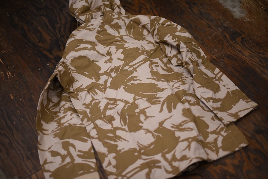 106580 180/96 英国軍　実物 新品 WINDPROOF コンバット スモック デザートDPM　カモ