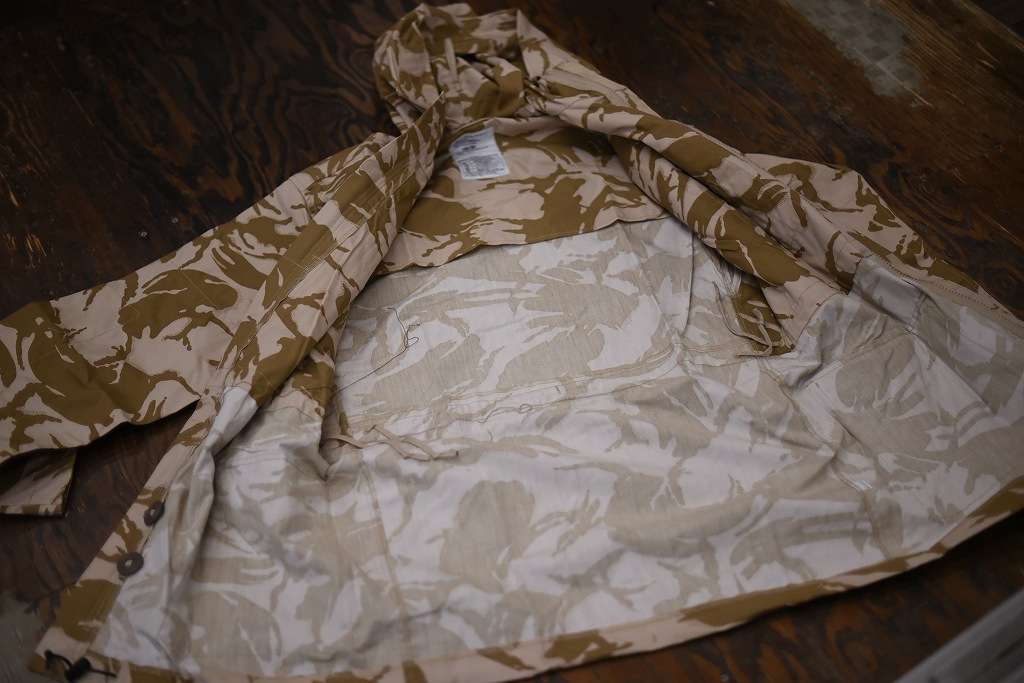 106580 180/96 英国軍　実物 新品 WINDPROOF コンバット スモック デザートDPM　カモ