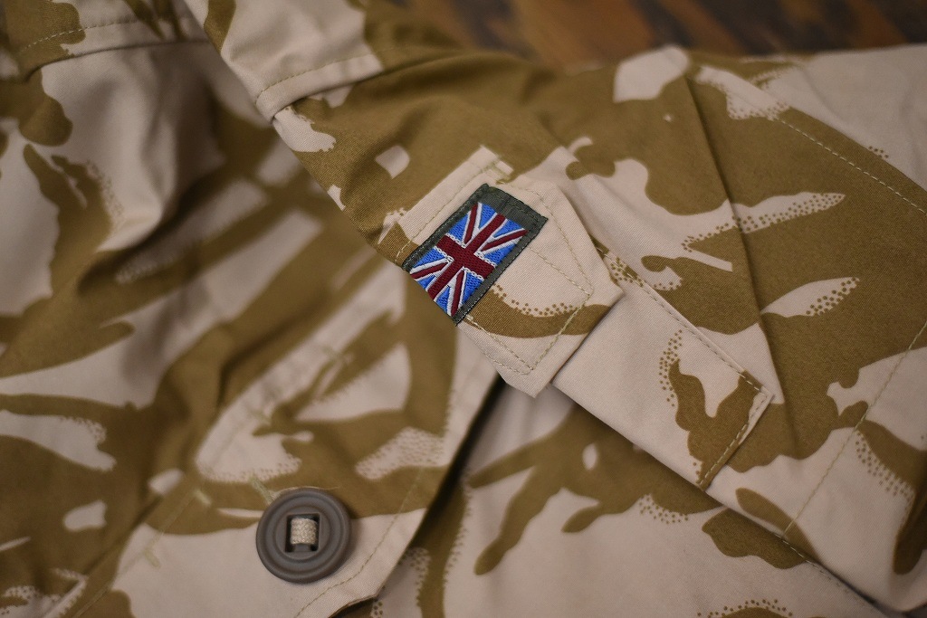 106580 180/96 英国軍　実物 新品 WINDPROOF コンバット スモック デザートDPM　カモ