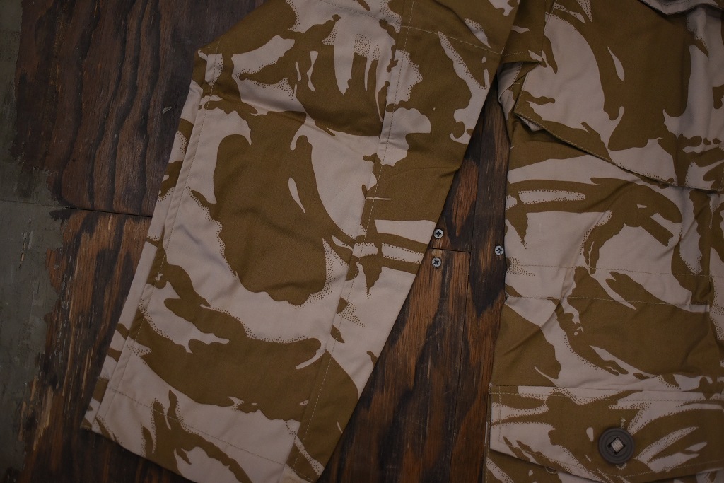 106580 180/96 英国軍　実物 新品 WINDPROOF コンバット スモック デザートDPM　カモ