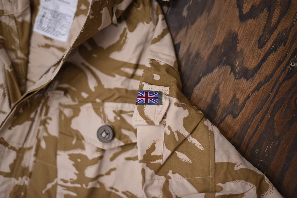 106580 180/96 英国軍　実物 新品 WINDPROOF コンバット スモック デザートDPM　カモ
