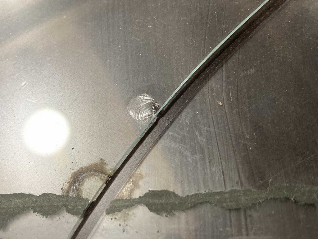 103570 ガラス破損あり　ヴィンテージ　ウッドフレー　額縁