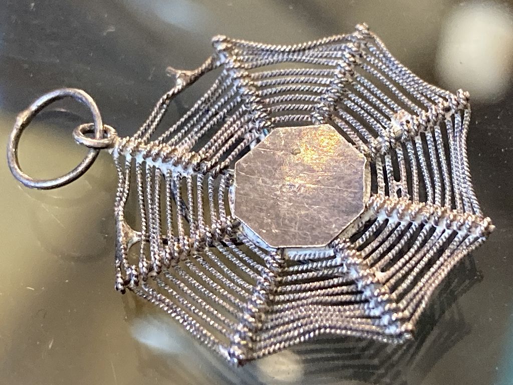 108674「SPIDER WEB」 925 SILVER ジュエリー　MADE IN ENGLAND 