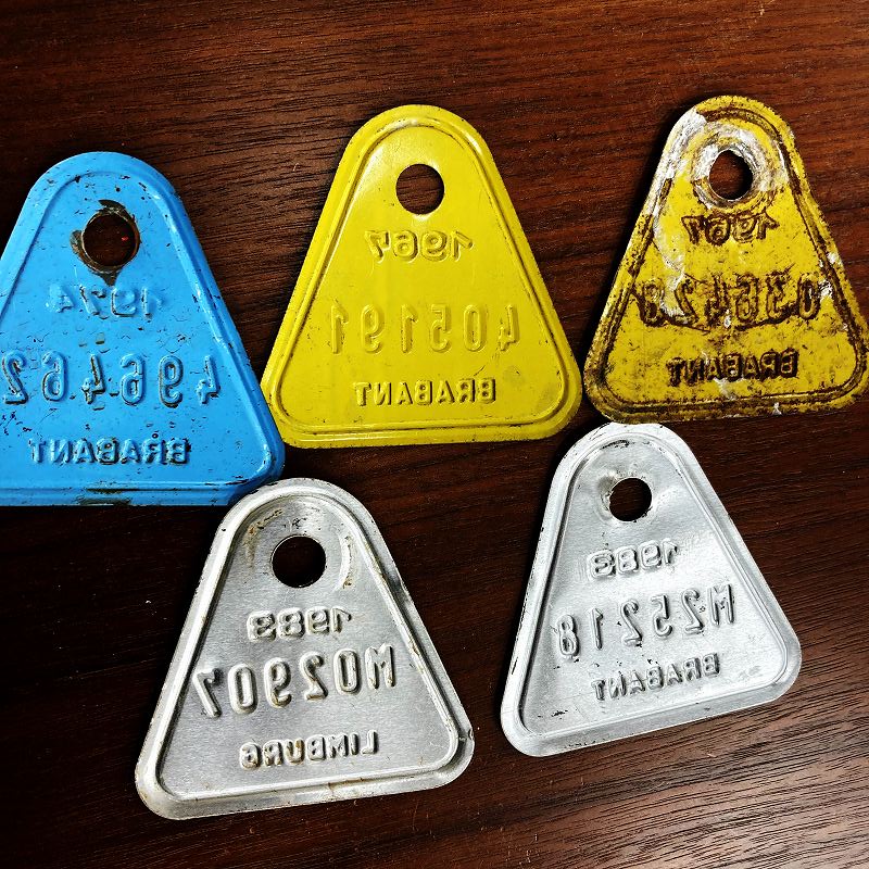 105107 ヴィンテージ　ベルギー ブラバント州　自転車　ナンバープレート