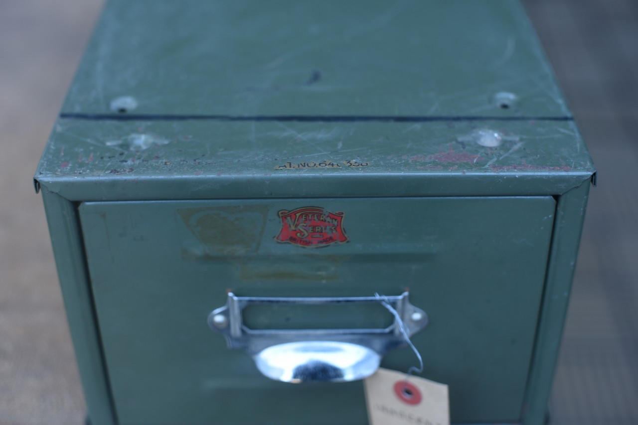 UK VETERAN SERIES BRITISH MADE インダストリアル スチールキャビネット 英国 101546