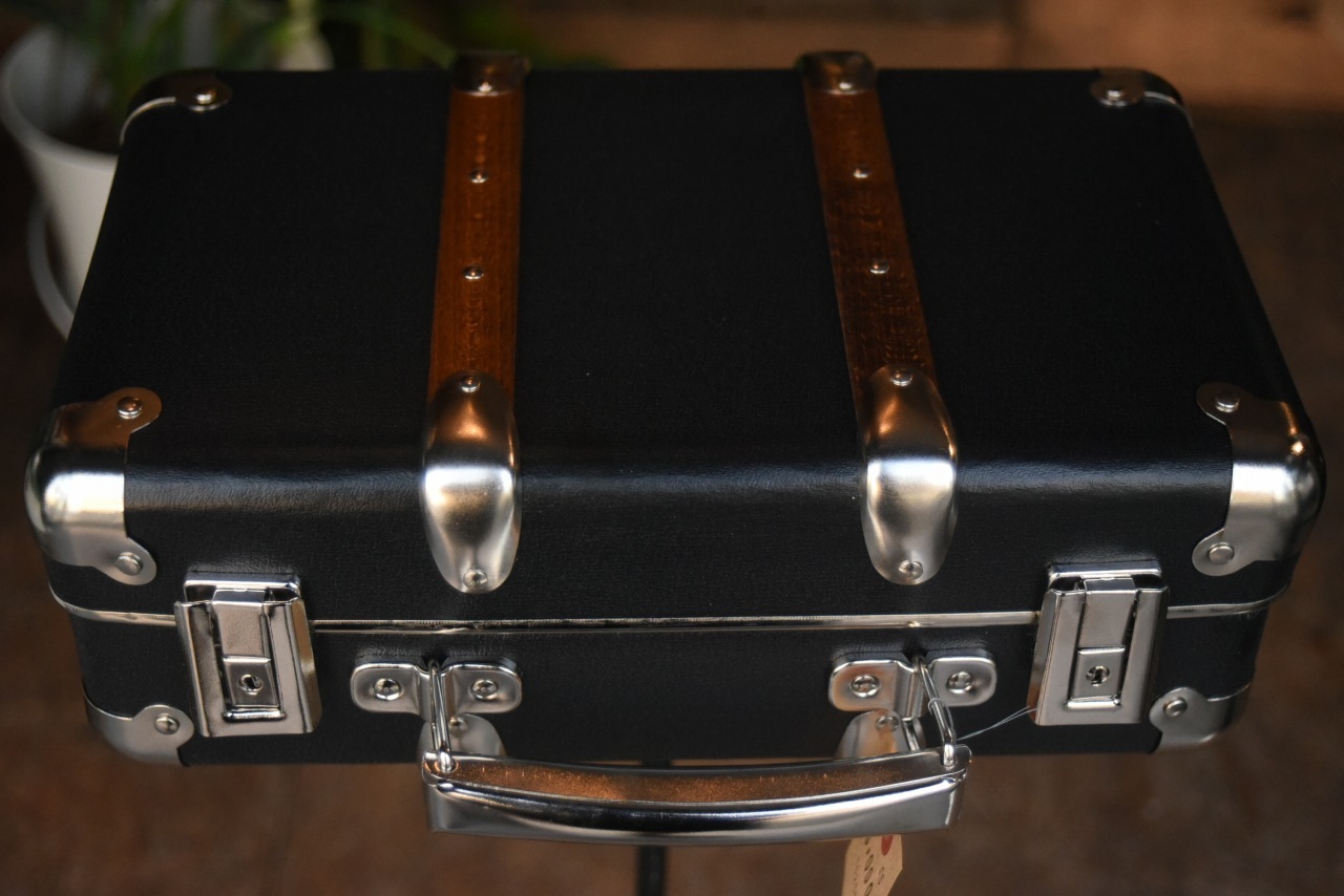 5473 30cm SS ブラック 「KAZETO社」　トランクケース 90年以上の歴史を誇るチェコの伝統的トランクメーカー　