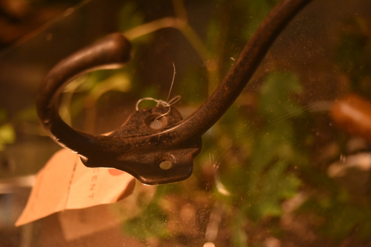 100909 ヴィンテージ　UK ヴィンテージ　フック　鉄製