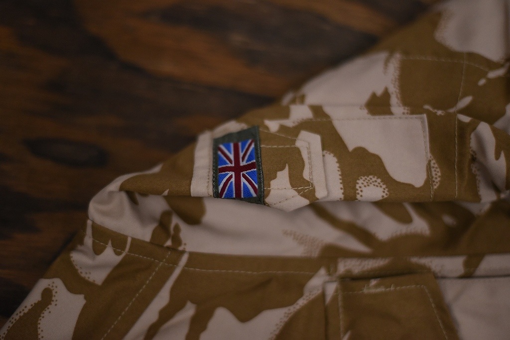 106581 180/96 英国軍 実物 新品 WINDPROOF コンバット スモック デザートDPM カモ