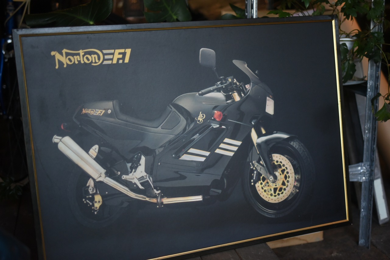 2057  ヴィンテージ　ウッドフレーム NORTON パネル