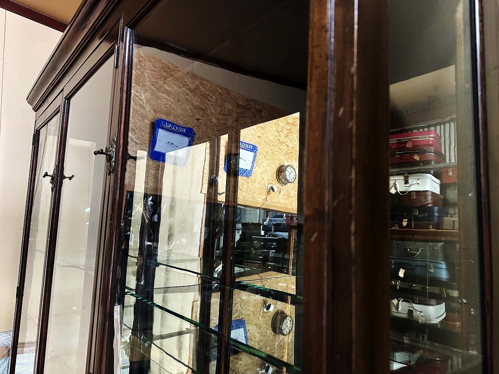 稀少/ビンテージ/イギリス製/英国製/木製/看板/店舗什器 イギリス アンティーク ベッドサイドチェア/木製椅子/家具/店舗