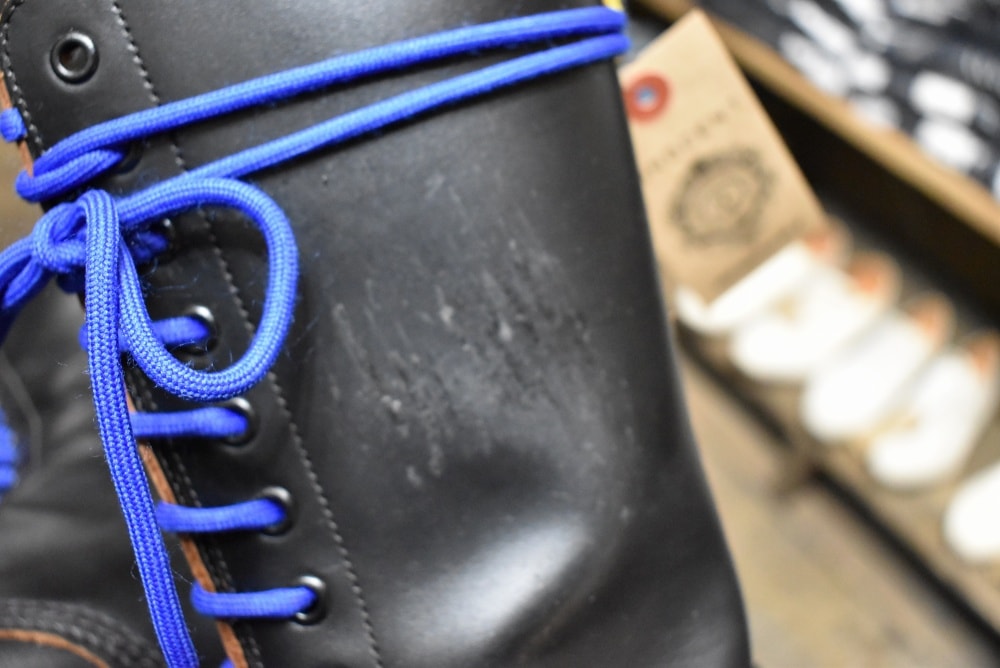 109435 ヴィンテージ　ブーツ　「ドクターマーチン」　Dr. Martens　14ホール MADE IN ENGLAND