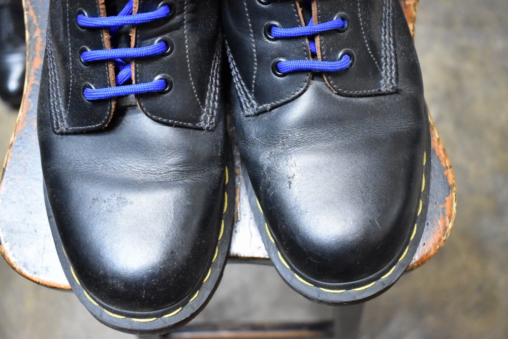 109435 ヴィンテージ　ブーツ　「ドクターマーチン」　Dr. Martens　14ホール MADE IN ENGLAND