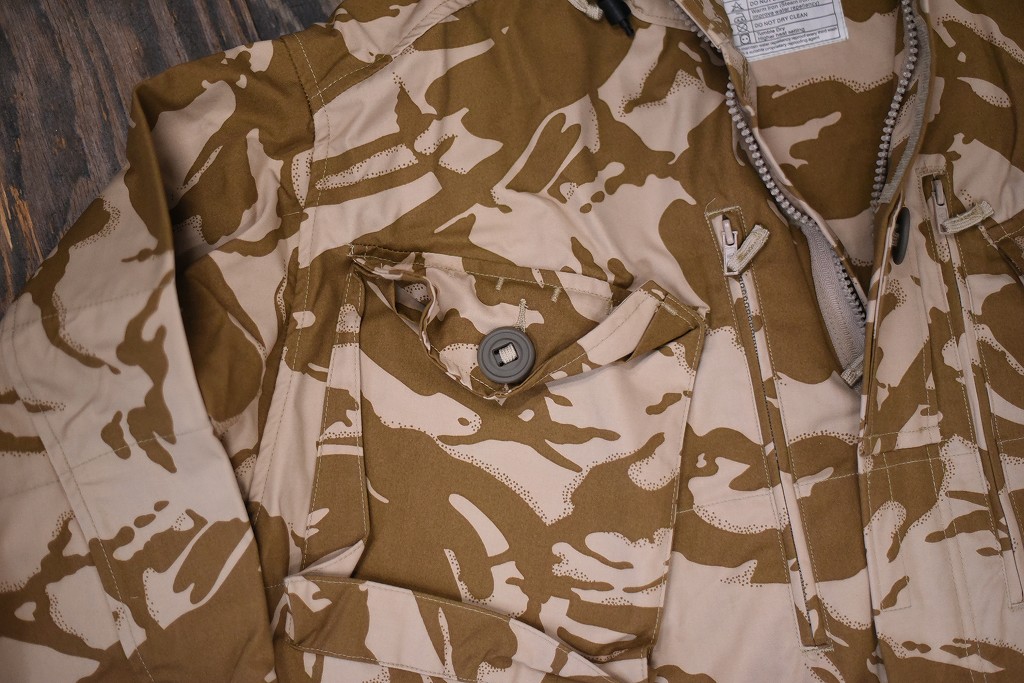 106582 180/112 英国軍　実物 新品 WINDPROOF コンバット スモック デザートDPM　カモ