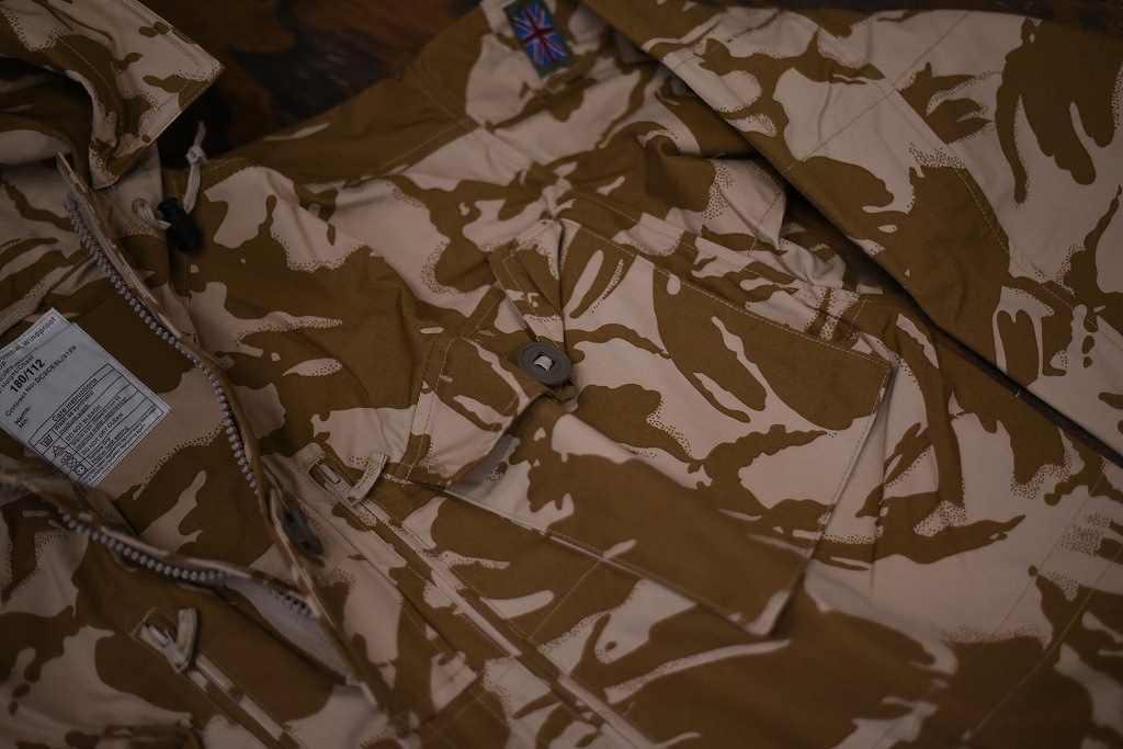 106582 180/112 英国軍　実物 新品 WINDPROOF コンバット スモック デザートDPM　カモ