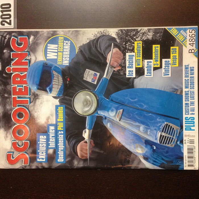 B4865　2010 「SCOOTERING」 ベスパ ランブレッタ  英国 旧車雑誌