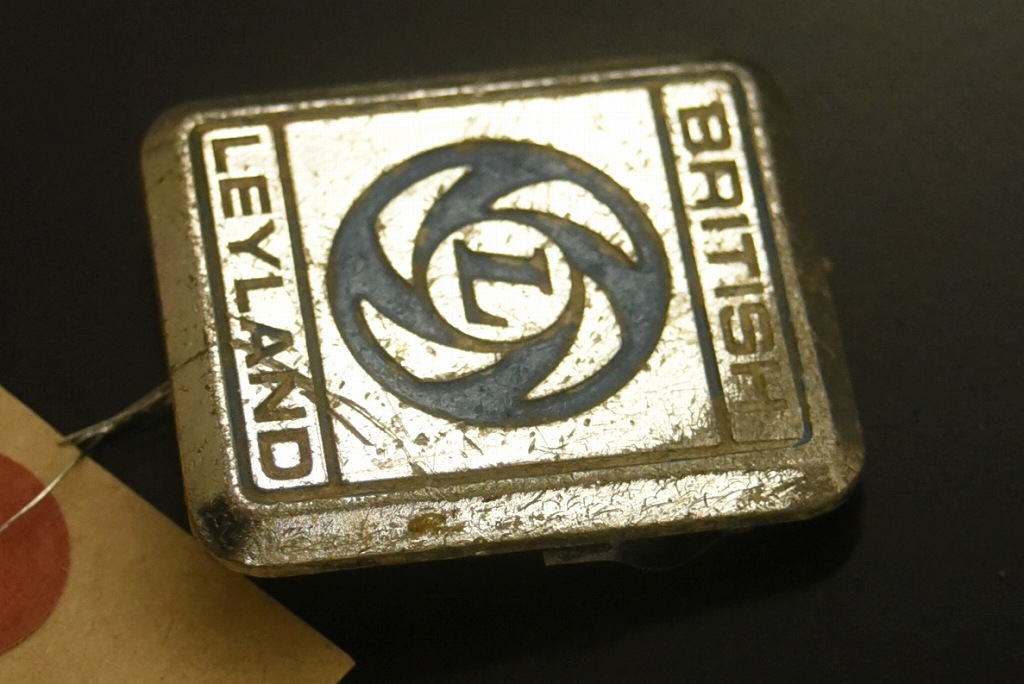 104510 ヴィンテージ 　「BRITISH LEYLAND　ブリティッシュ・レイランド」　 旧車　エンブレム　英国 MADE IN ENGLAND