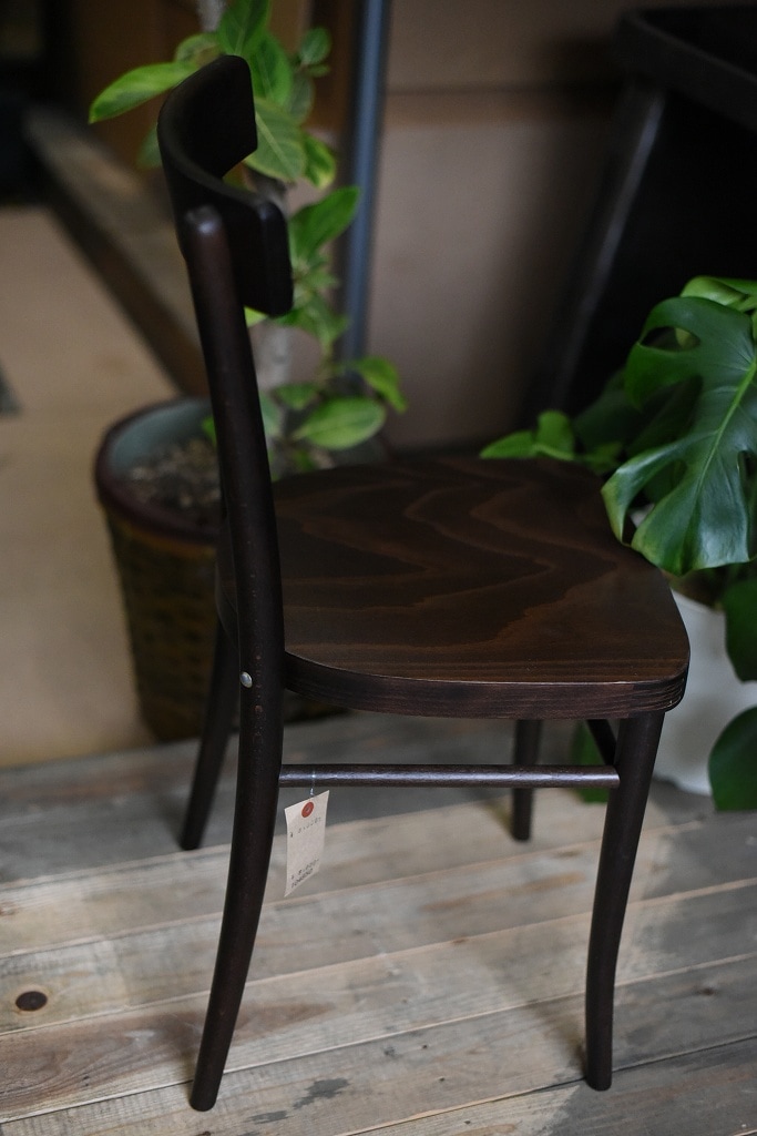 104850 USED TON CHAIR 中古