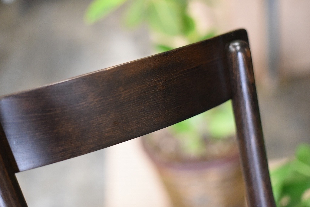 104850 USED TON CHAIR 中古