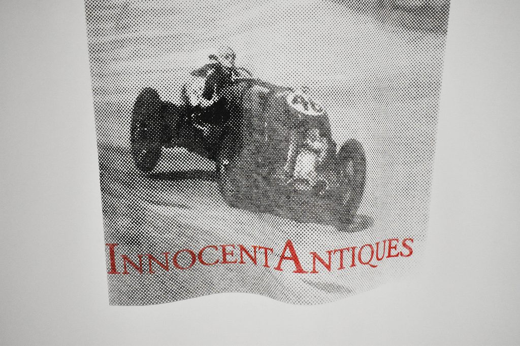 INNOCENT Original Products 「RACER」 WHITE　Font:RED