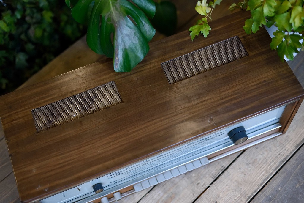 104909 ヴィンテージ　「REMA 2072」　ラジオ　ドイツ製 MADE IN GERMANY